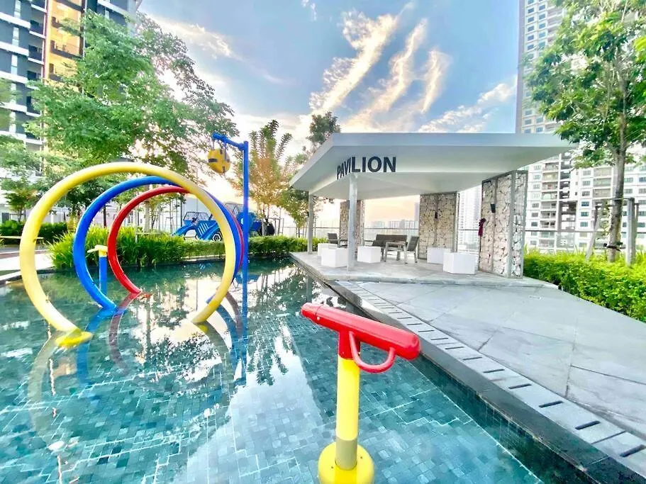 Jelutong Urban Suites #High Floor View #Infinity Pool #Georgetown #4Pax #2Br 2Bath #2 Queen #Quality Well Maintained #Private Host